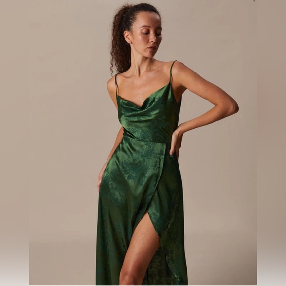 NWT RIHOAS Cowl Neck Jacquard Satin Maxi Dress Sz S, M, L, XL. - Picture 3 of 7